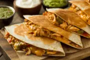 Chicken Quesadilla Recipe: Easy Weeknight Dinner!