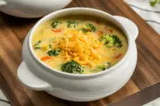 The Best Broccoli Cheddar Soup Ever !