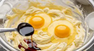 christmas-sugar-cookie-bars-mixture