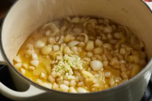 Easy Creamy Mushroom Soup 10 easy-mushroom-soup-cooking-steps