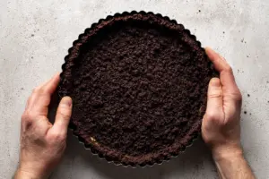 chocolate cookie crust