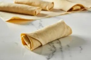 Easy Blueberry Egg Rolls
